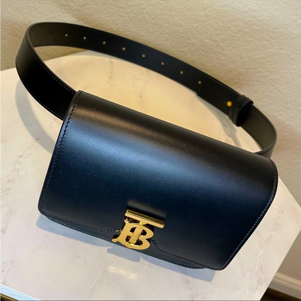 Burberry TB Monogramed belt bag in black and gold